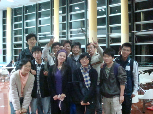 祝贺我院何棠棣老师荣获2008--2009学年度永利集团3044noc登录入口优秀辅导员