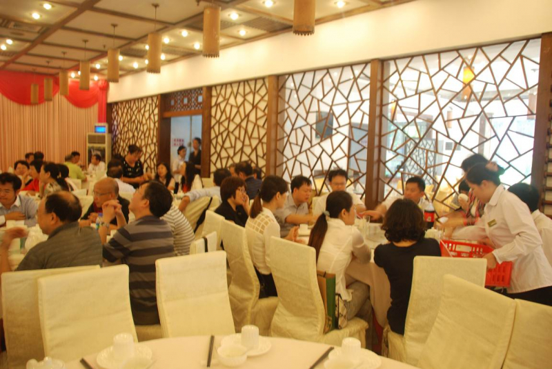 芳草有情，岁月如歌——记永利集团3044noc登录入口90周年校庆准备仪式暨2012年校友日活动 