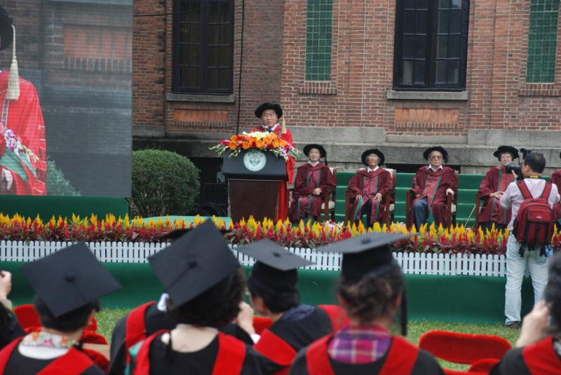 芳草有情，岁月如歌——记永利集团3044noc登录入口90周年校庆准备仪式暨2012年校友日活动 