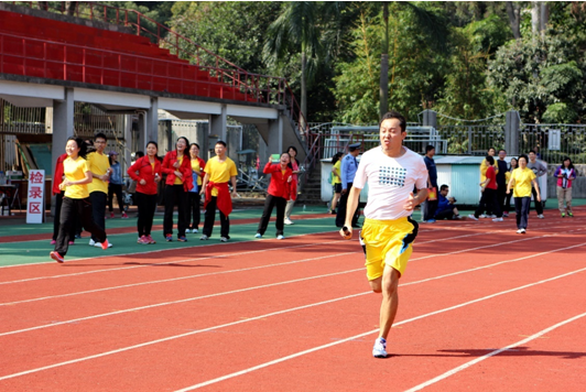 我院教职工积极参加永利集团3044noc登录入口90周年校庆体育节教工运动会 