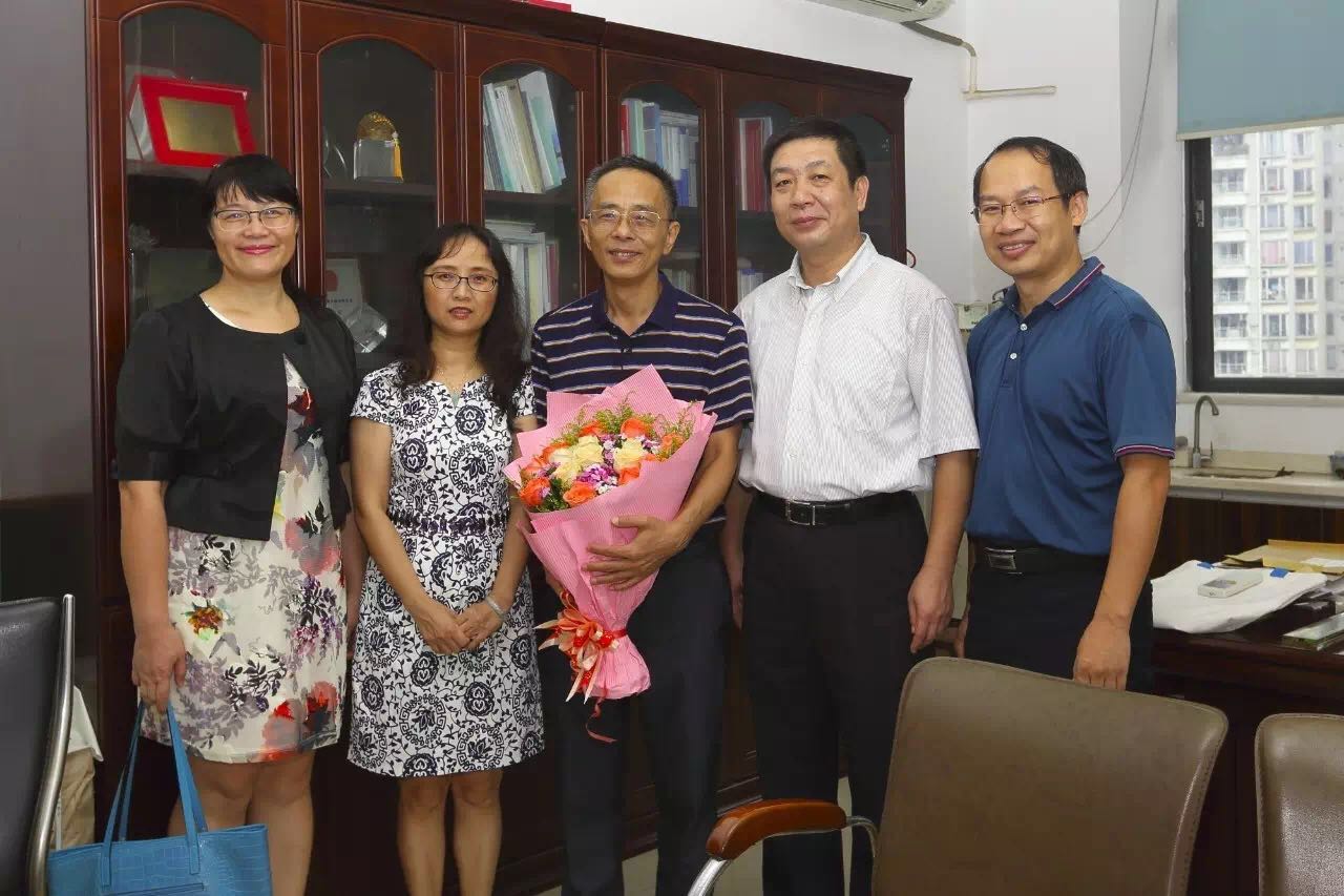 师恩颢颢 载德遐昌——永利集团3044noc登录入口开展系列活动庆祝第33个教师节 