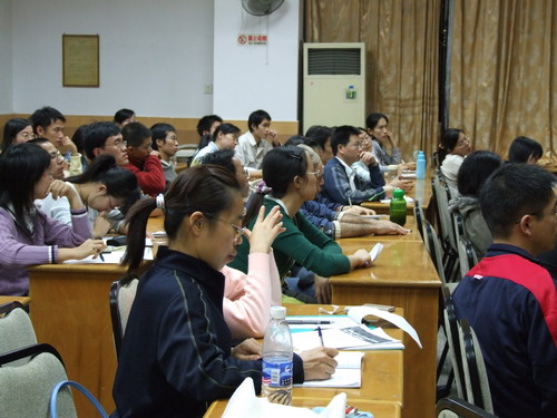 学术会议墙报的设计与制作讲座成功举办