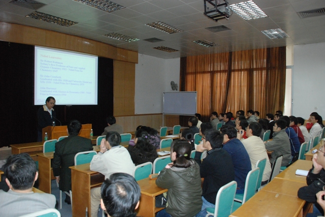 米耀荣教授、李国耀教授访问我院并作报告