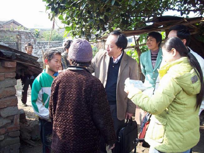 学院党委赴湛江开展城乡党支部互帮互助活动