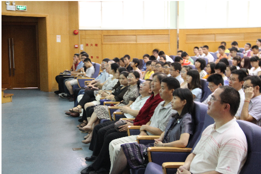 我院2012级本科生迎新大会隆重举行