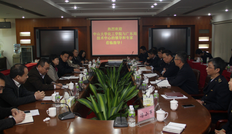 我院领导及教师到东莞看望校友