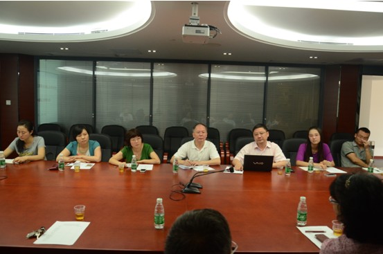 学校科研院来我院进行党的群众路线教育实践活动调研座谈会