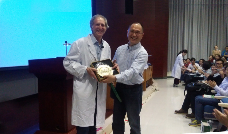 英国皇家科学院院士Peter J. Sadler教授来访