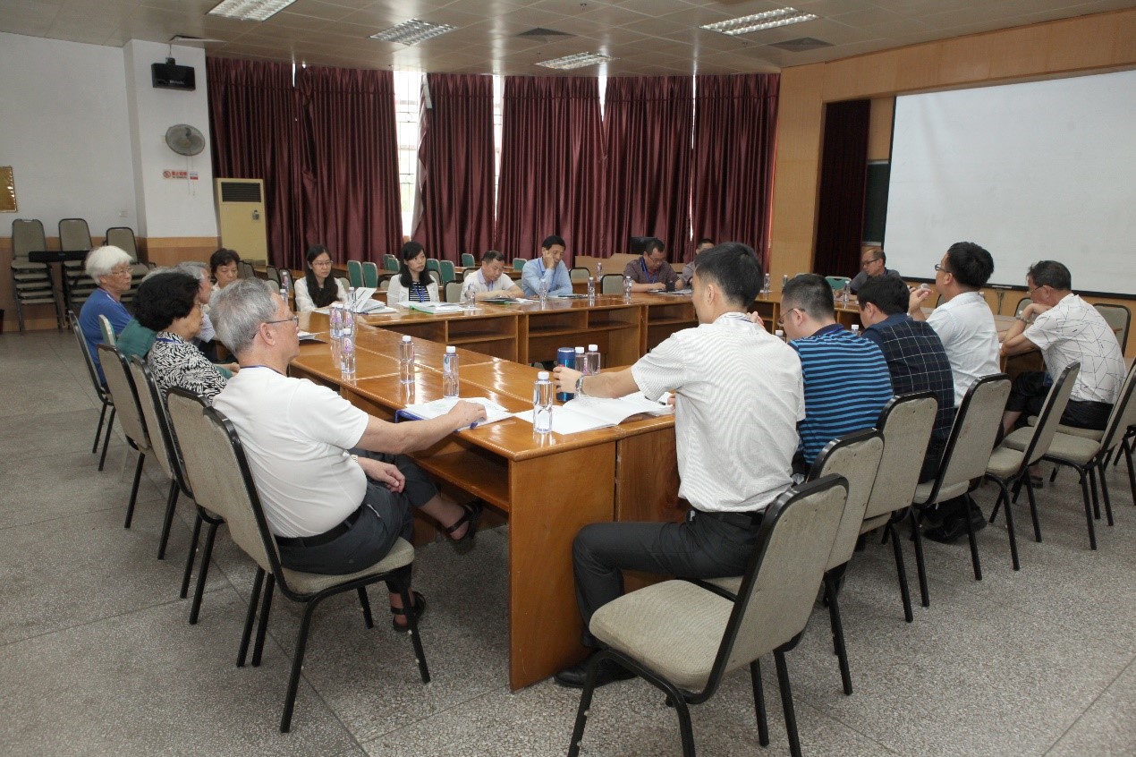汇聚校友智慧,共商发展大计 --化学与化学工程学院校友会召开第二届第二次理事大会